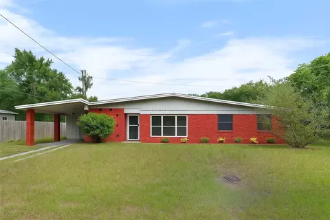 529 NE 12th Ct, Gainesville, FL 32601