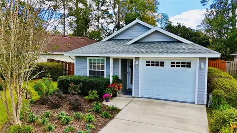6043 NW 117th Pl, Alachua, FL 32615