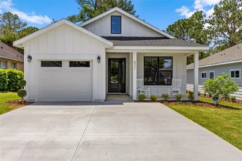 6511 NW 106th Pl, Alachua, FL 32615