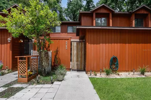 5542 SW 8th Pl, Gainesville, FL 32607