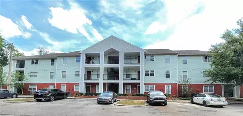 2360 SW Archer Rd #613, Gainesville, FL 32608
