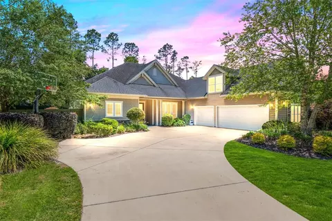 10371 SW 27th Pl, Gainesville, FL 32608