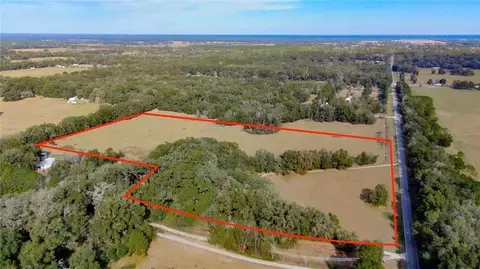 2524 SW 266th St, Newberry, FL 32669