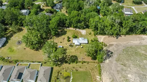 1529 NW 143rd St, Gainesville, FL 32606
