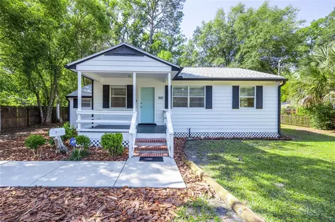 925 NE 7th Pl, Gainesville, FL 32601