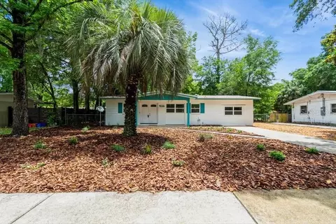 2911 NE 17th Ter, Gainesville, FL 32609
