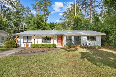 541 NE 10th St, Gainesville, FL 32601