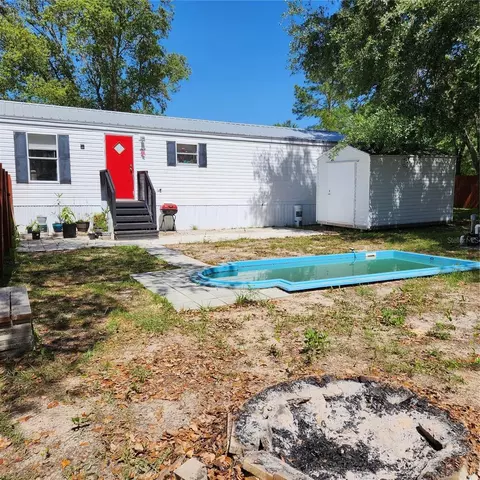 11131 NE 61st St, Bronson, FL 32621