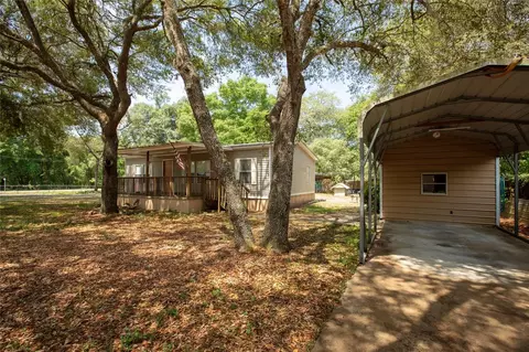 8186 County Line Rd, Melrose, FL 32666