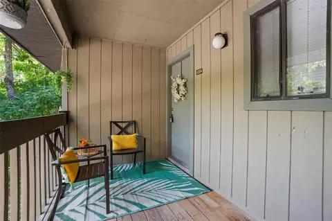 75 SE 16th Ave #A204, Gainesville, FL 32601