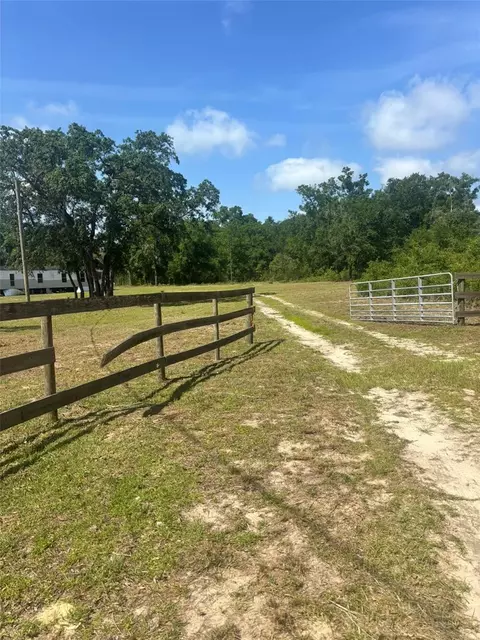 7670 NE 128th Ln, Bronson, FL 32621