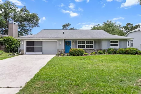 11600 W Waterway Dr, Homosassa, FL 34448