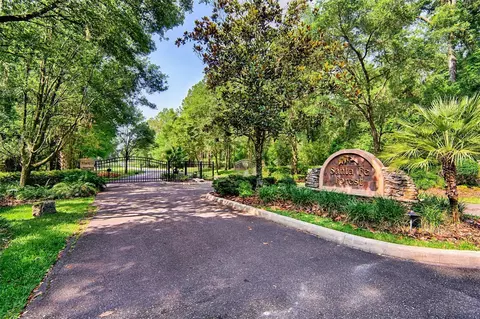 19037 NW 72nd Ave, Alachua, FL 32615