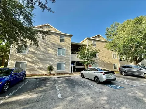 3800 SW 20th Ave #308, Gainesville, FL 32607
