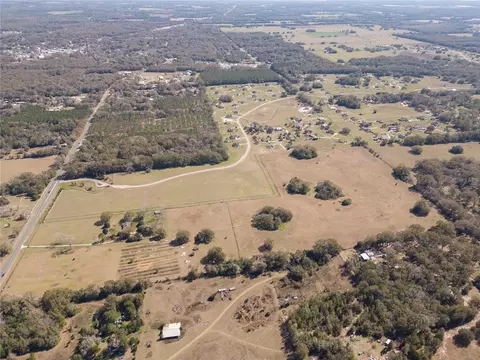 18040 NW 258th St, High Springs, FL 32643