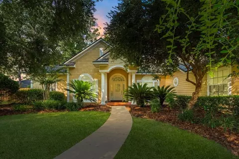 8488 SW 11th Rd, Gainesville, FL 32607