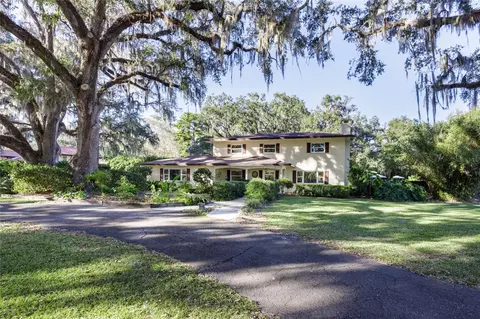 2006 NW 104th Way, Gainesville, FL 32606