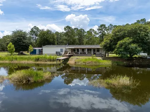 5506 Darwood St, Melrose, FL 32666
