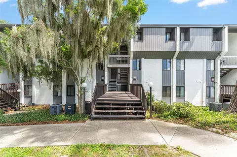 2838 SW 14th Dr, Gainesville, FL 32608