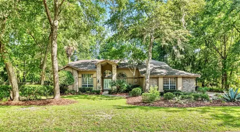 5726 NW 43rd Rd, Gainesville, FL 32606