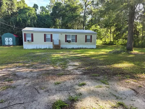 7311 NW 168th Ln, Trenton, FL 32693