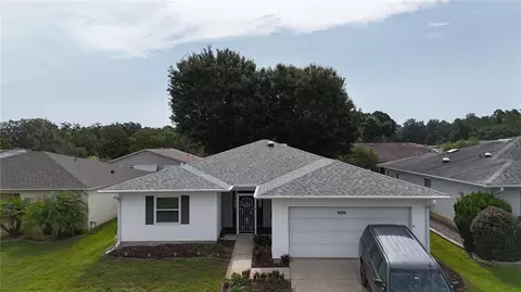 32932 Crooked Oaks Ln, Leesburg, FL 34748