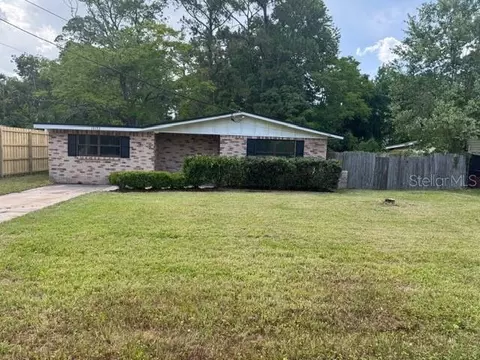 10172 Melanie Ave, Jacksonville, FL 32218