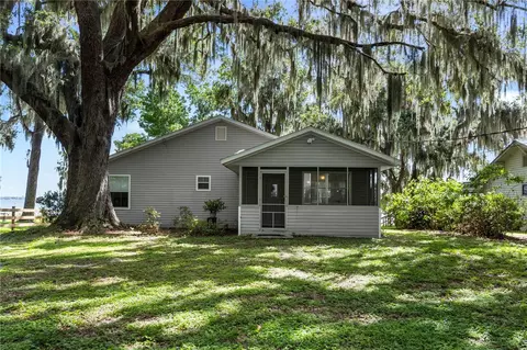 7929 NE 221st St, Melrose, FL 32666