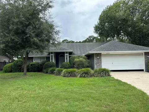 6724 NW 34th Dr, Gainesville, FL 32653