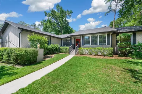 5533 SW 37th Ln, Gainesville, FL 32608