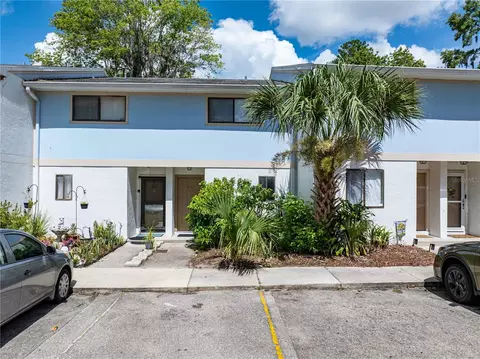 1452 SW 25th Pl #D4, Gainesville, FL 32608