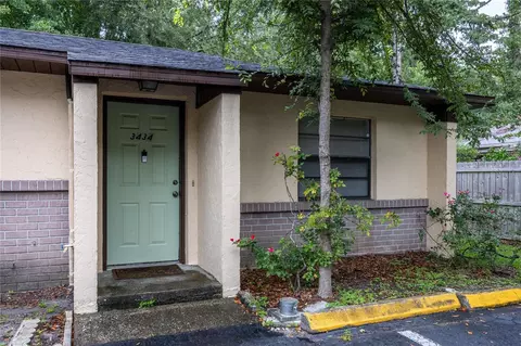 3434 NW 21st Dr #D4, Gainesville, FL 32605