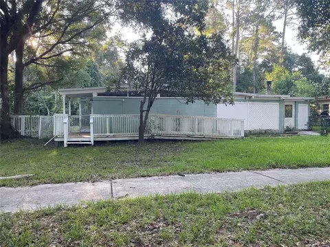 2603 NE 12th St, Gainesville, FL 32609