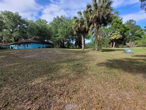 Exterior - 8465 NW 186th St, Reddick, FL 32686 photo 15 of 30