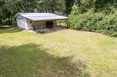 Exterior - 8465 NW 186th St, Reddick, FL 32686 photo 11 of 30
