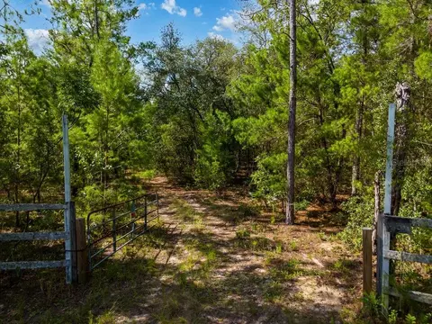 6474 Golden Oak Ln, Keystone Heights, FL 32656