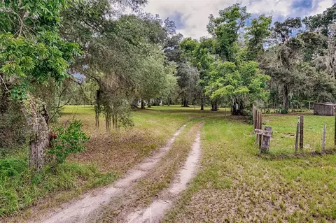 4214 SW 290th St, Newberry, FL 32669