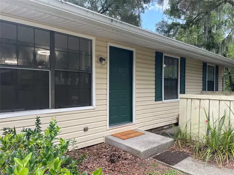 2490 SW 14th Dr #6, Gainesville, FL 32608