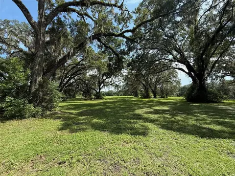 16419 SW 15th Ave, Newberry, FL 32669