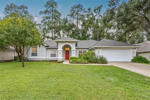 1454 NW 106th St, Gainesville, FL 32606