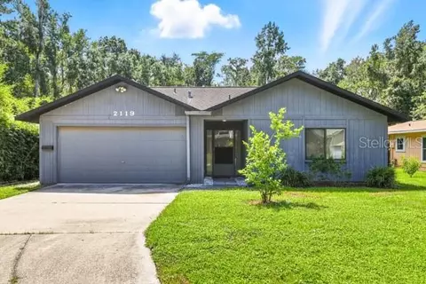 2119 NW 72nd Pl, Gainesville, FL 32653