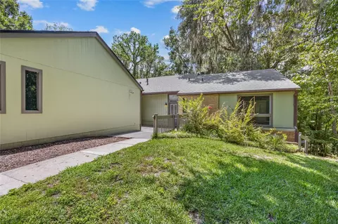 1633 NW 19th Cir, Gainesville, FL 32605