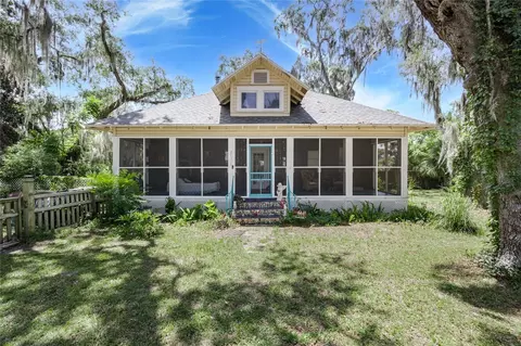 21715 SE 69th Ave, Hawthorne, FL 32640