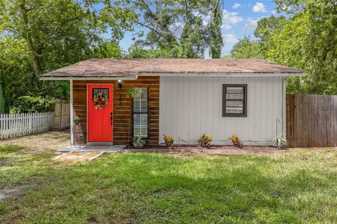 202 NW 20th Ave, Gainesville, FL 32609