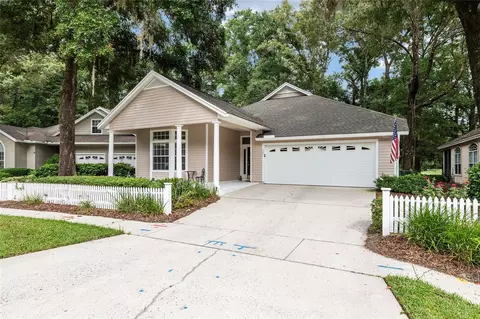 5221 SW 103rd Dr, Gainesville, FL 32608