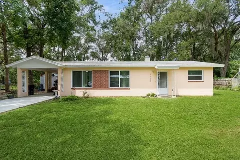 2110 SE 49th Dr, Gainesville, FL 32641