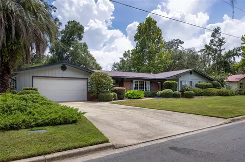 3901 NW 35th Pl, Gainesville, FL 32606