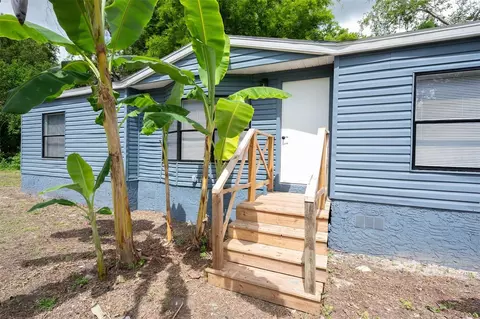 5027 SW 69th St, Gainesville, FL 32608