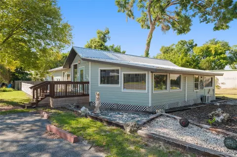 18683 High Springs Main St, High Springs, FL 32643