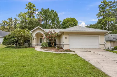 10416 NW 10th Ln, Gainesville, FL 32606